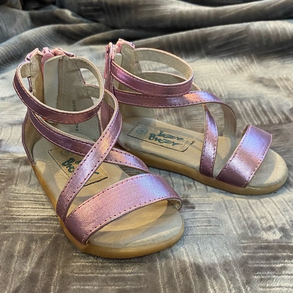 Itzy Bitzy Metallic Pink Sandals - Picture 5 of 5